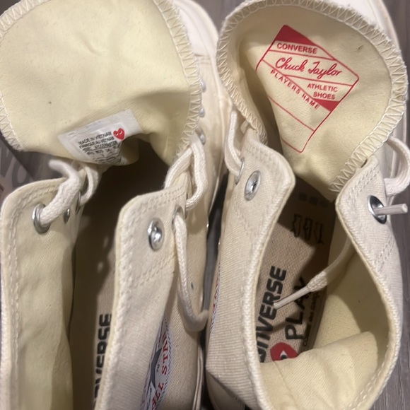 Like new wore once converse play comme des Garcons sneakers - Picture 4 of 6